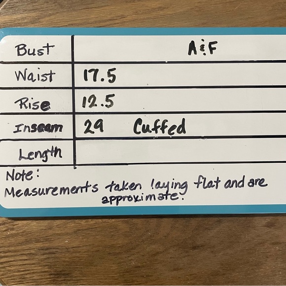 Abercrombie & Fitch The 90's Relaxed Jean High Rise Size 32 Dark Wash Curve Love - Picture 11 of 11